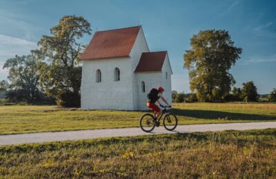 Krížem krážem okolo Baťovho kanála